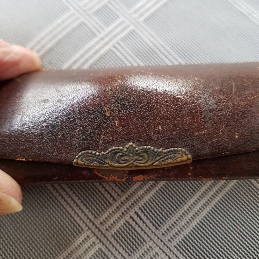 Antique Vintage Eyeglass Case